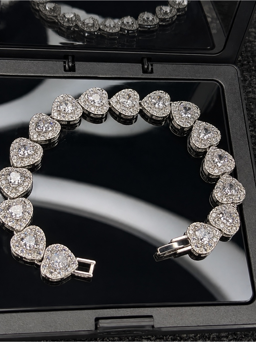 Heart Halo Crystal Tennis Bracelet - Silver